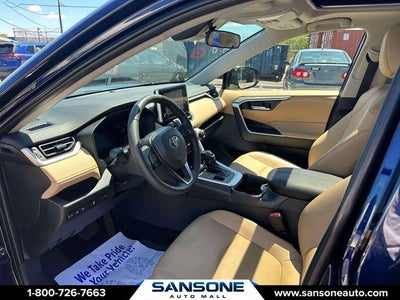 2025 Toyota RAV4 XLE Premium