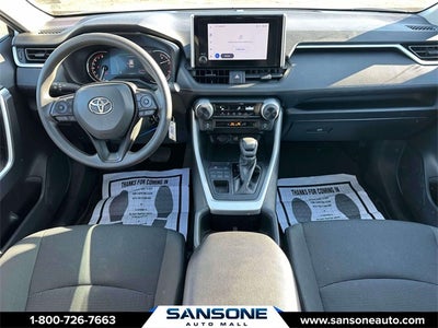 2025 Toyota RAV4 LE