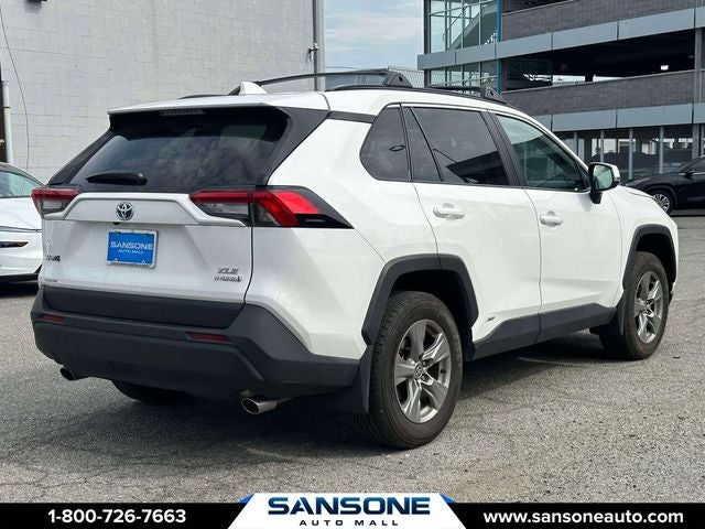 2024 Toyota RAV4 Hybrid XLE