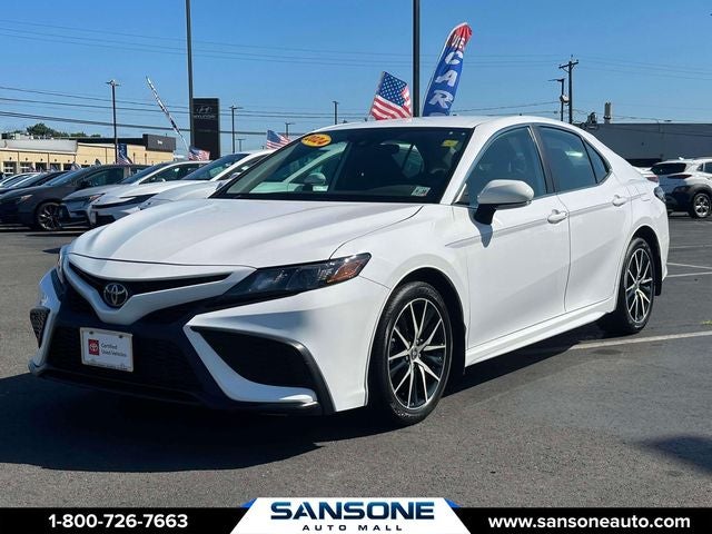 2024 Toyota Camry SE