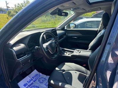 2024 Toyota Grand Highlander XLE