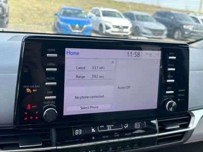 2022 Toyota Sienna LE 8 Passenger