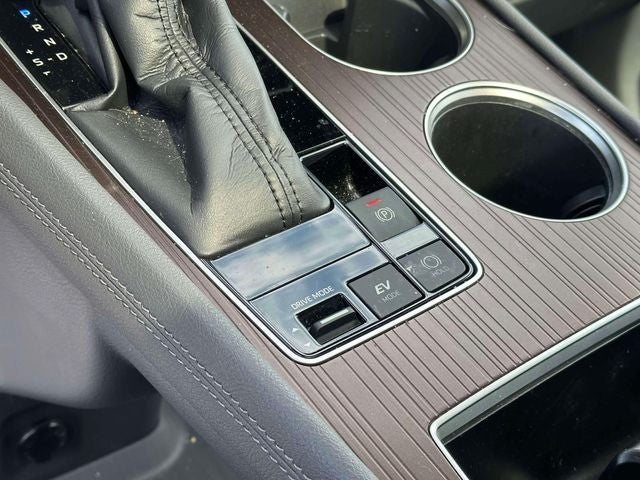 2022 Toyota Sienna LE 8 Passenger