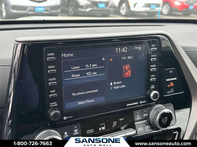 2022 Toyota Highlander LE