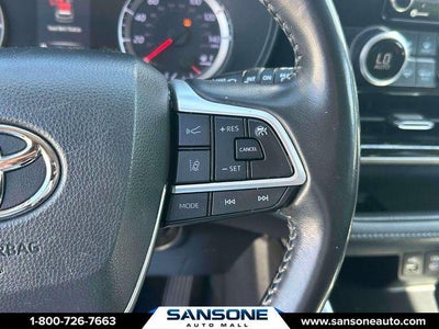 2022 Toyota Highlander LE
