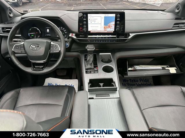2022 Toyota Sienna XSE 7 Passenger