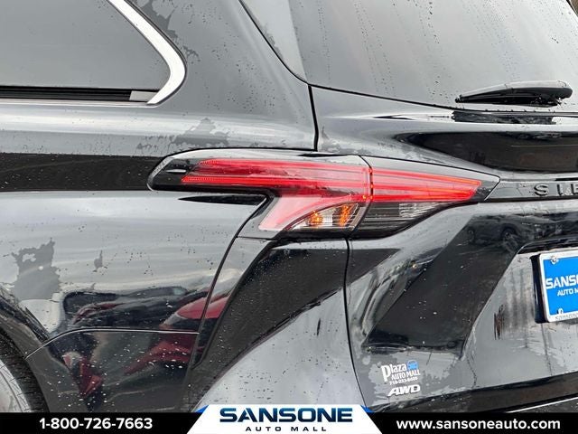 2022 Toyota Sienna XSE 7 Passenger