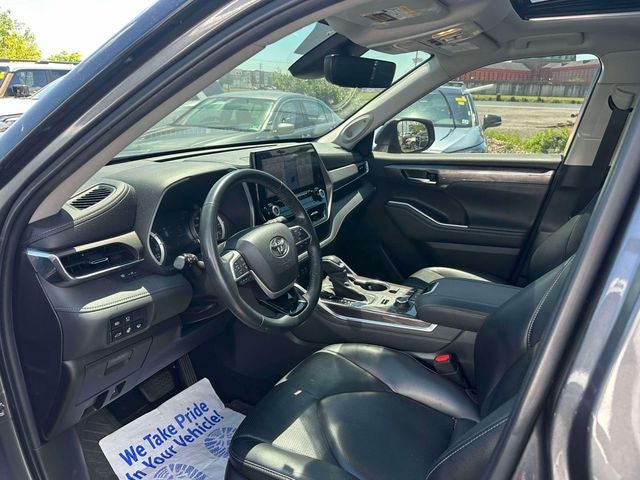 2022 Toyota Highlander Limited