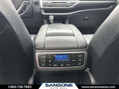 2019 Toyota Highlander Base