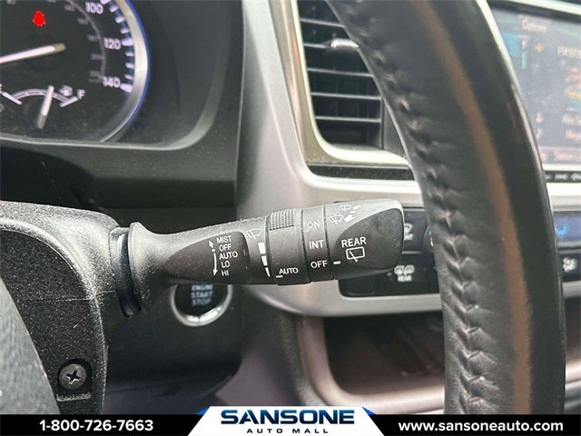 2019 Toyota Highlander Base