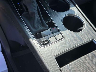 2024 Toyota Sienna Platinum 7 Passenger