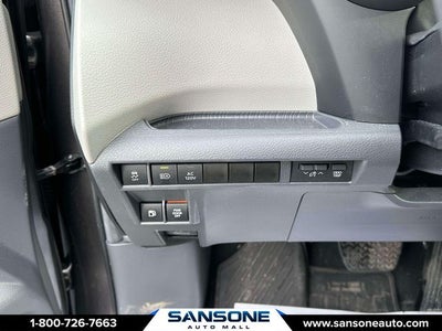 2024 Toyota Sienna XLE 8 Passenger