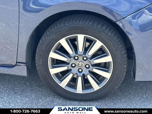 2020 Toyota Sienna LE 7 Passenger