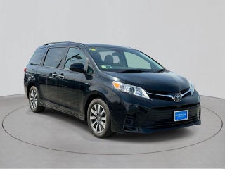 2020 Toyota Sienna LE 7 Passenger