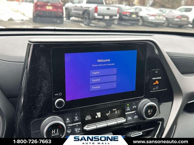 2023 Toyota Highlander LE