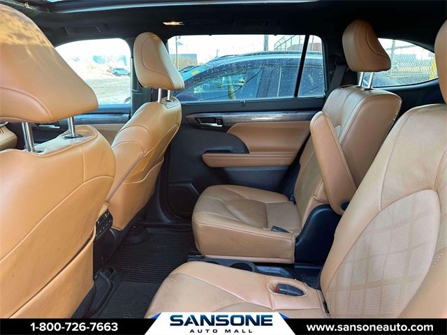 2024 Toyota Highlander Platinum
