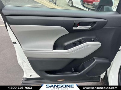 2023 Toyota Highlander XLE