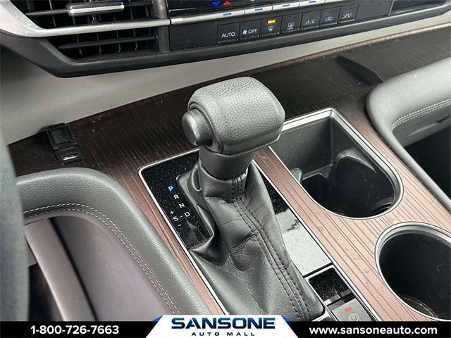 2021 Toyota Sienna LE 8 Passenger