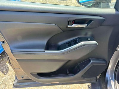 2022 Toyota Highlander XSE