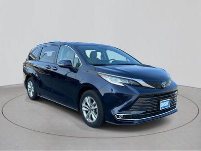 2024 Toyota Sienna Limited 7 Passenger