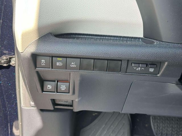 2024 Toyota Sienna Limited 7 Passenger