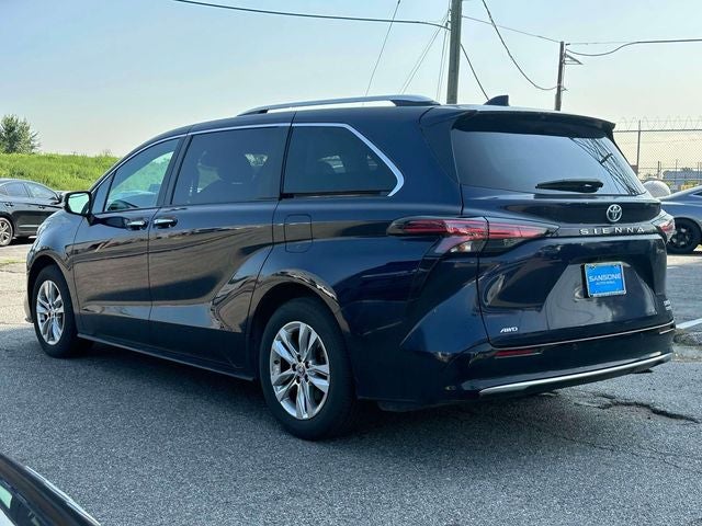 2024 Toyota Sienna Limited 7 Passenger