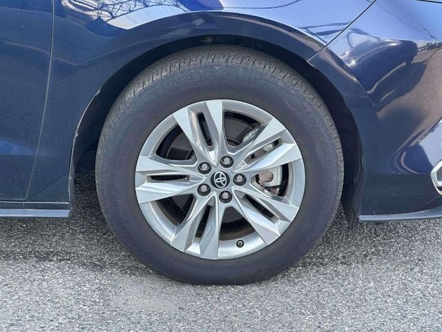 2024 Toyota Sienna Limited 7 Passenger