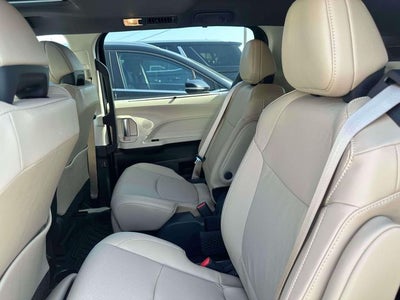 2024 Toyota Sienna Limited 7 Passenger