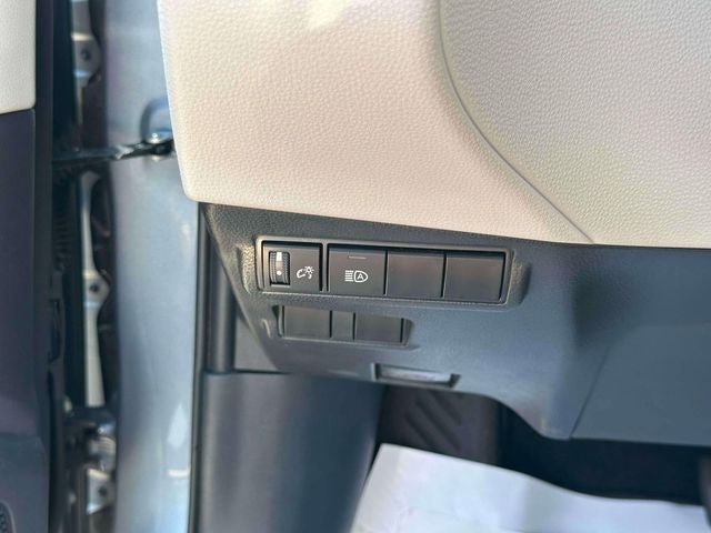 2025 Toyota Corolla Cross L