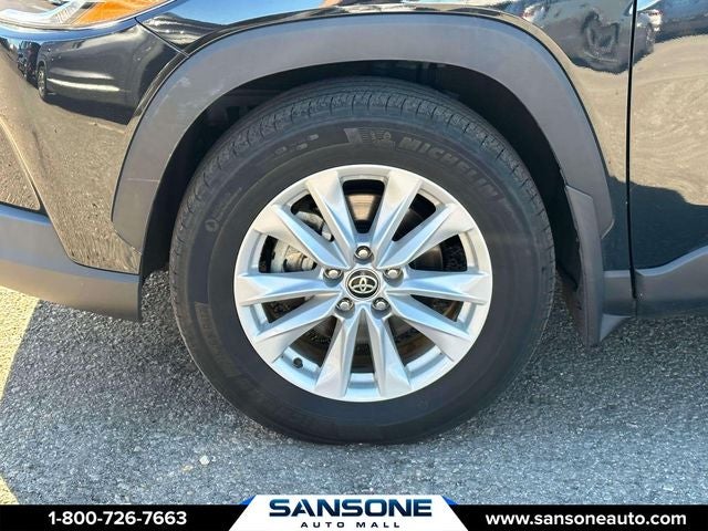 2023 Toyota Corolla Cross LE