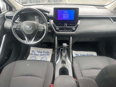 2023 Toyota Corolla Cross LE