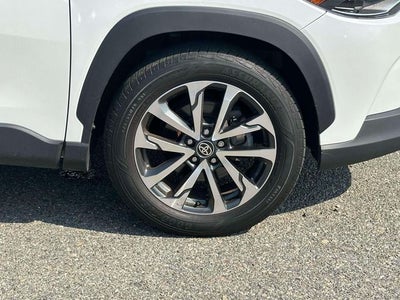 2024 Toyota Corolla Cross XLE