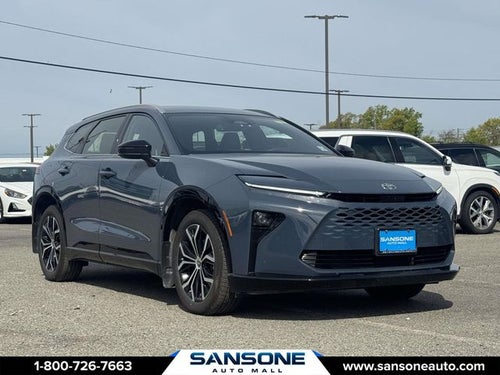 2025 Toyota Crown Signia XLE