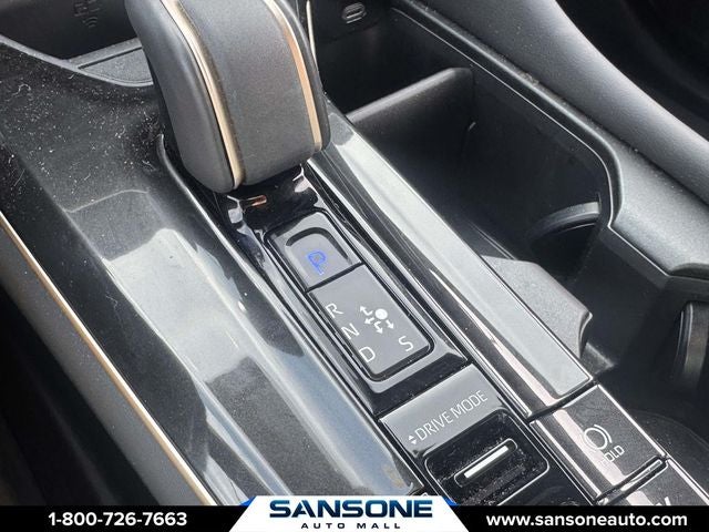 2025 Toyota Crown Signia XLE