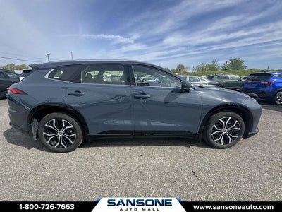 2025 Toyota Crown Signia XLE