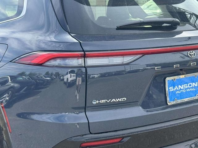 2025 Toyota Crown Signia XLE