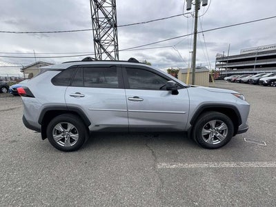 2022 Toyota RAV4 Hybrid LE