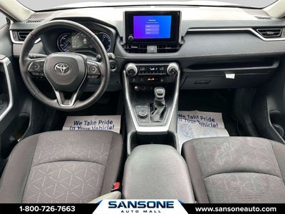 2025 Toyota RAV4 Hybrid XLE