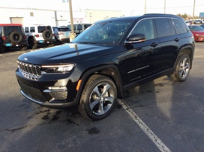 2025 Jeep Grand Cherokee GRAND CHEROKEE LIMITED 4X4