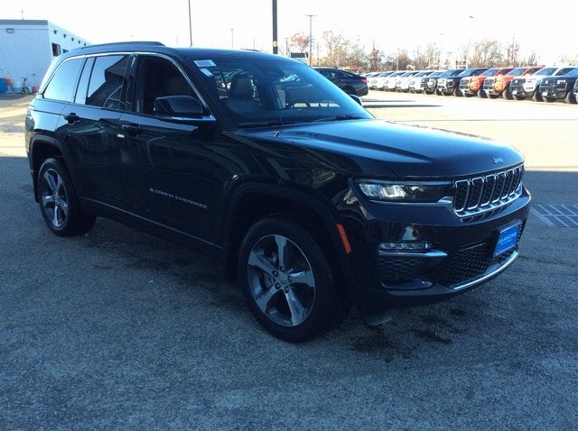2025 Jeep Grand Cherokee GRAND CHEROKEE LIMITED 4X4