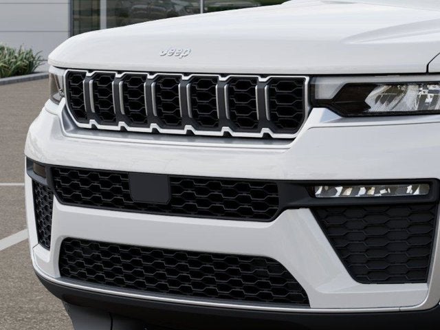 2027 Jeep Grand Cherokee GRAND CHEROKEE LIMITED 4X4