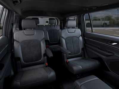2027 Jeep Grand Cherokee GRAND CHEROKEE L LAREDO ALTITUDE 4X4