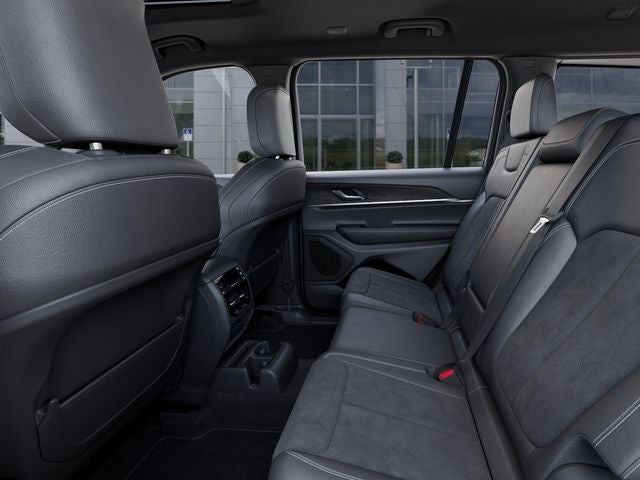 2026 Jeep Grand Cherokee GRAND CHEROKEE L LAREDO ALTITUDE 4X4