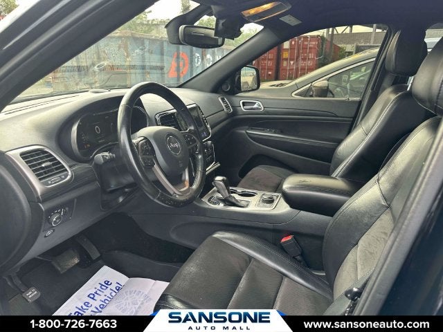 2020 Jeep Grand Cherokee Laredo