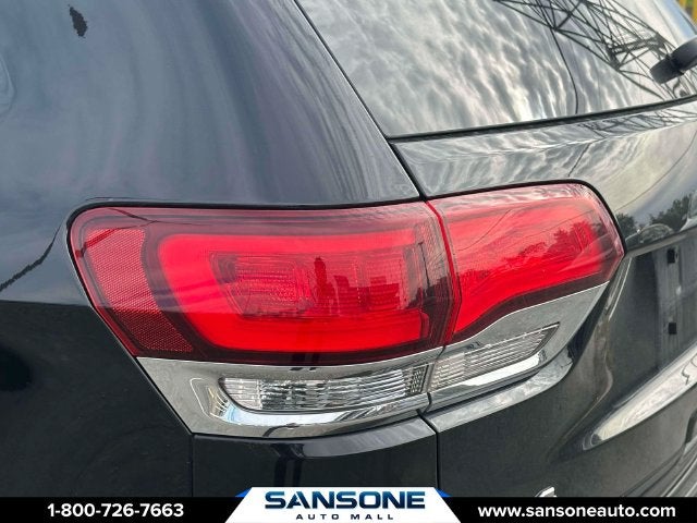 2020 Jeep Grand Cherokee Laredo