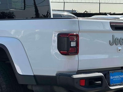 2021 Jeep Gladiator Overland