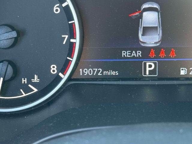 2023 Nissan Maxima SR