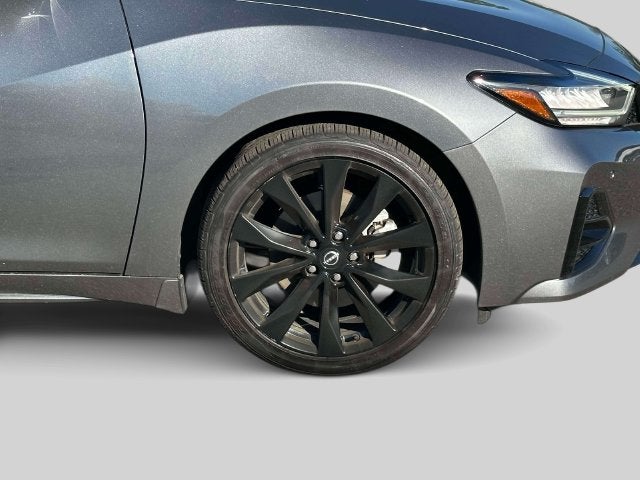 2023 Nissan Maxima SR