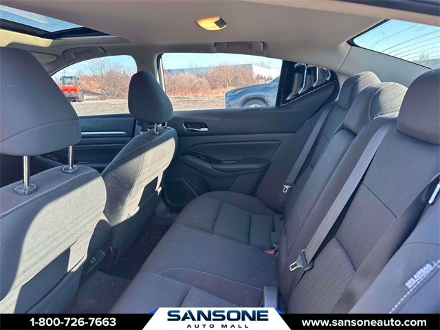 2021 Nissan Altima 2.5 SV