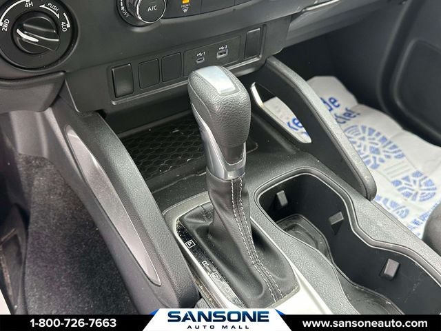 2023 Nissan Frontier SV